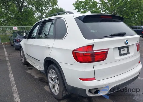 2013 BMW X5 xDrive35I/xDrive35I Premium/xDrive35I Sport Activity from USA, damaged, VIN 5UXZV4C5XD0E10187